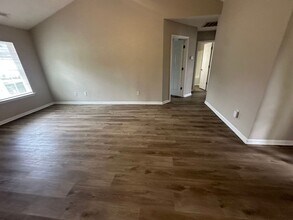 4605 Palm Breeze Ln in Charlotte, NC - Building Photo - Building Photo