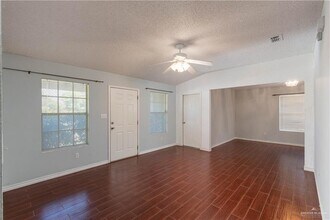 17 Roundup Cir in Edinburg, TX - Building Photo - Building Photo