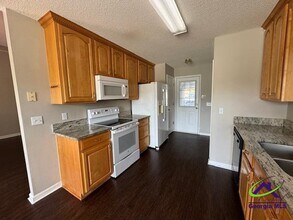 110 Selena Ct in Warner Robins, GA - Building Photo - Building Photo