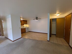 Palmer Park Apartments in Verona, WI - Foto de edificio - Building Photo