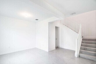 4819 Navali Dr in Wellington, FL - Building Photo - Building Photo