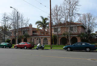 10791-10809 Cherry St in Los Alamitos, CA - Building Photo - Building Photo