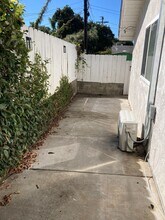 7627 Cullen St in San Diego, CA - Foto de edificio - Building Photo