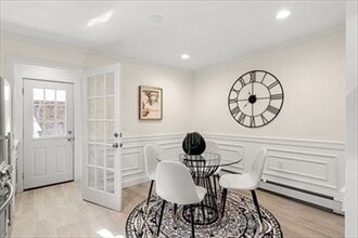 96 Colborne Rd, Unit 2L in Boston, MA - Building Photo - Building Photo