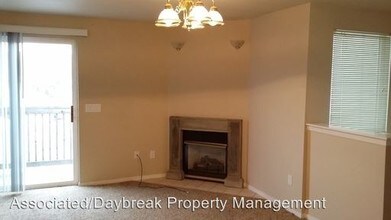 3701 Fairbanks Ave in Yakima, WA - Building Photo - Building Photo