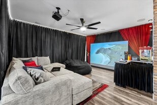 10809 Garden Mist Dr in Las Vegas, NV - Building Photo