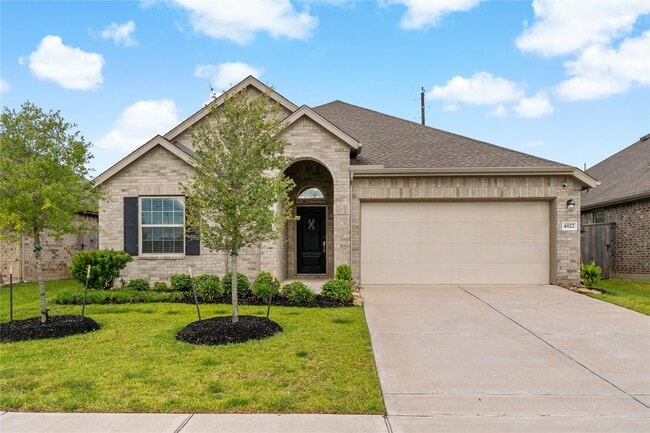 property at 4822 Penton Mdw Ln