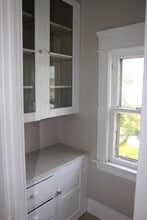 3910 Carlyle Ave in Cleveland, OH - Building Photo - Building Photo