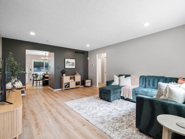 property at 291 Hunter Ave