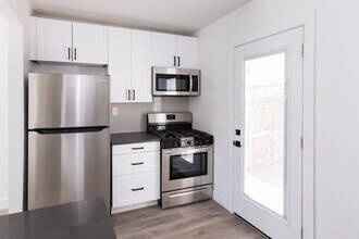 833 E Turney Ave in Phoenix, AZ - Building Photo - Building Photo