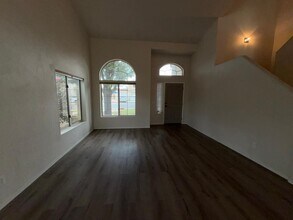 902 S Surfside Dr in Gilbert, AZ - Building Photo - Building Photo