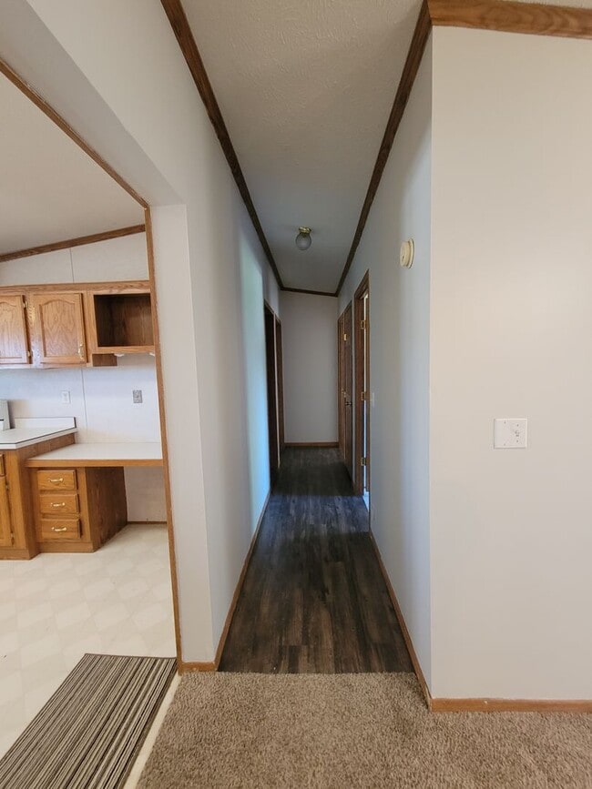 500 N Oakwood St in Oakwood, IL - Building Photo - Building Photo