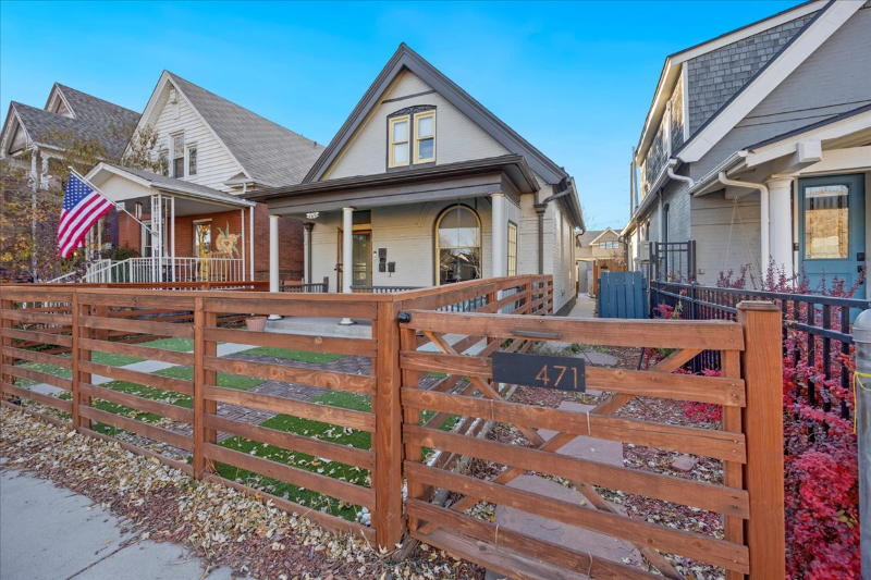 471 Delaware St in Denver, CO - Building Photo