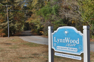 Lynnwood in Lugoff, SC - Building Photo - Building Photo