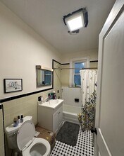 166 Kelton St, Unit 3 in Boston, MA - Building Photo - Building Photo