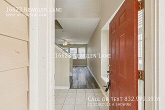 16623 Newglen Ln in Houston, TX - Building Photo - Building Photo