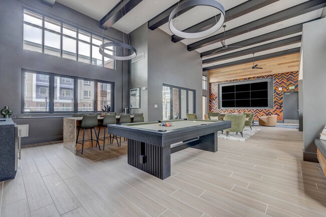 Alta Stone at The Gateway in Salt Lake City, UT - Foto de edificio - Building Photo
