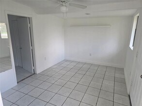 9801 Parsons St in Tampa, FL - Building Photo - Building Photo