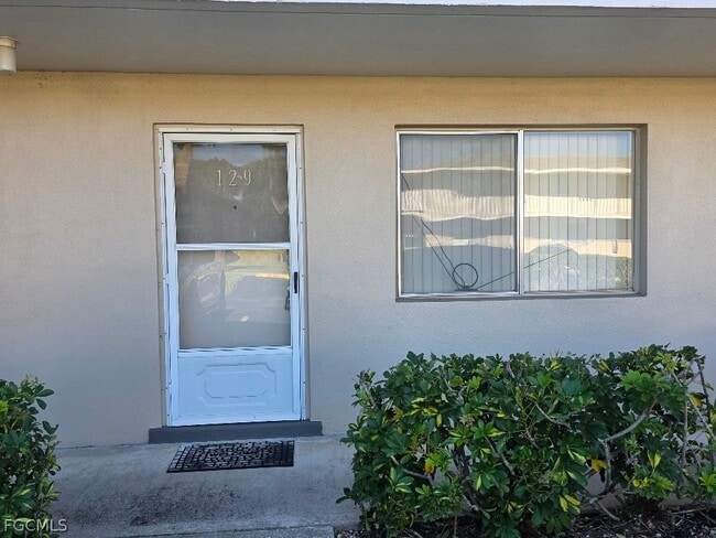 335 Joel Blvd in Lehigh Acres, FL - Building Photo - Building Photo