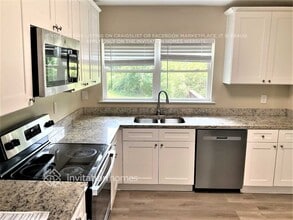 3141 Flat Shoals Rd in Decatur, GA - Building Photo - Building Photo