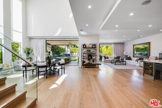 5101 Rubio Ave in Los Angeles, CA - Building Photo - Building Photo