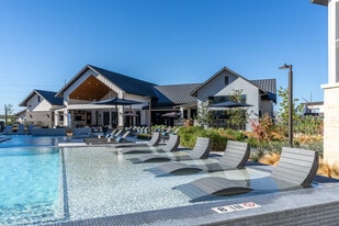 The Howard in Manor, TX - Building Photo