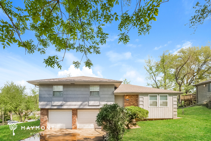 3500 Ruysser Rd in Kansas City, MO - Building Photo