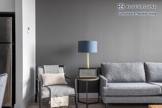 330 S Wells St in Chicago, IL - Building Photo - Building Photo