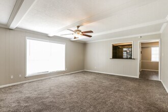 17415 Rustic Pine Trail in Houston, TX - Foto de edificio - Building Photo