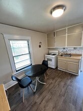 1215 2nd Ave SE in Cedar Rapids, IA - Building Photo - Building Photo