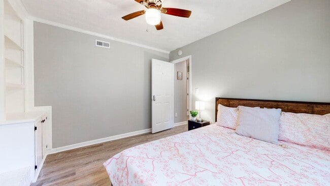 property at 1671 Canberra Dr