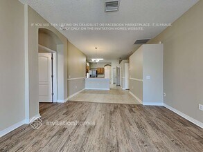 1707 Open Field Loop in Brandon, FL - Building Photo - Building Photo