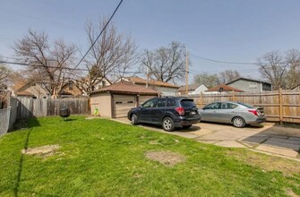 363 Case Ave E in St. Paul, MN - Building Photo - Building Photo