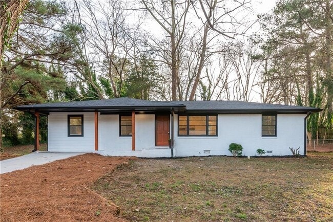 property at 1847 Elmwood Dr