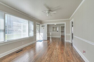 1402 N Tennessee Blvd in Murfreesboro, TN - Building Photo - Building Photo