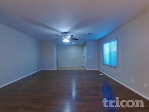 43738 Elm Dr in Maricopa, AZ - Building Photo - Building Photo