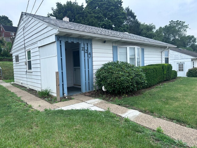 property at 224 Dersam St