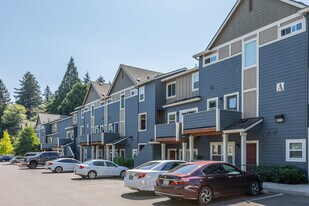Atwater Apartments in Tigard, OR - Building Photo