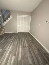 4136 Enden Ln in Des Moines, IA - Foto de edificio - Building Photo