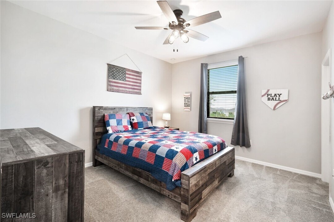 43850 Longleaf Ln in Punta Gorda, FL - Foto de edificio
