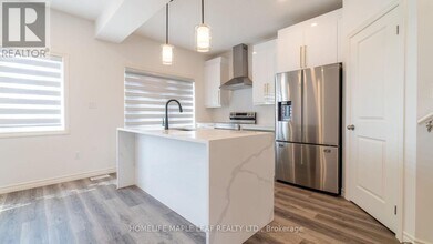 3911 Auckland Ave. in London, ON - Building Photo - Building Photo