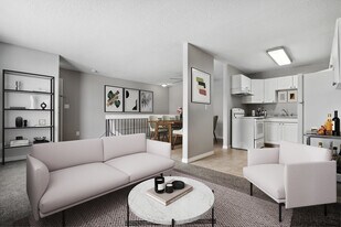 Deerwood Place in Edmonton, AB - Building Photo