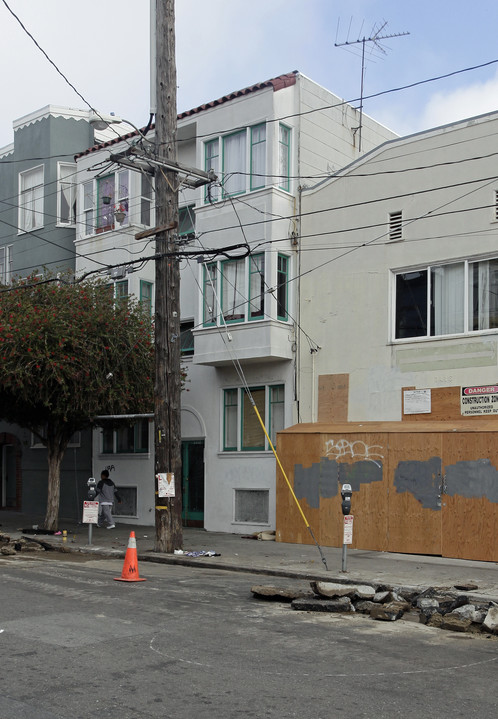 3418-3420 19th St in San Francisco, CA - Building Photo