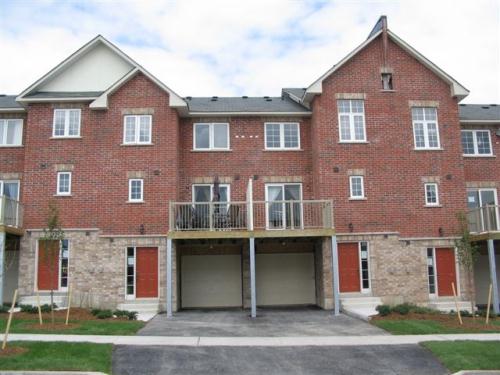 Lemonwood Townhomes in Toronto, ON - Building Photo - Building Photo