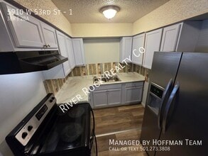 5910 W 53rd St in Little Rock, AR - Foto de edificio - Building Photo