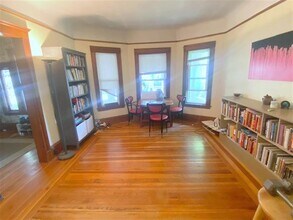 34 Paulina St, Unit 1 in Somerville, MA - Building Photo - Building Photo