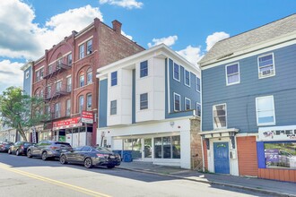 173 & 191 E Merrimack St in Lowell, MA - Building Photo - Building Photo