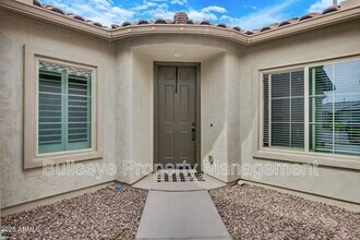 5908 Autumn Vista Way in Florence, AZ - Foto de edificio - Building Photo