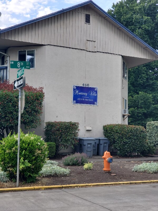 410 NW 8th St in Corvallis, OR - Building Photo - Building Photo
