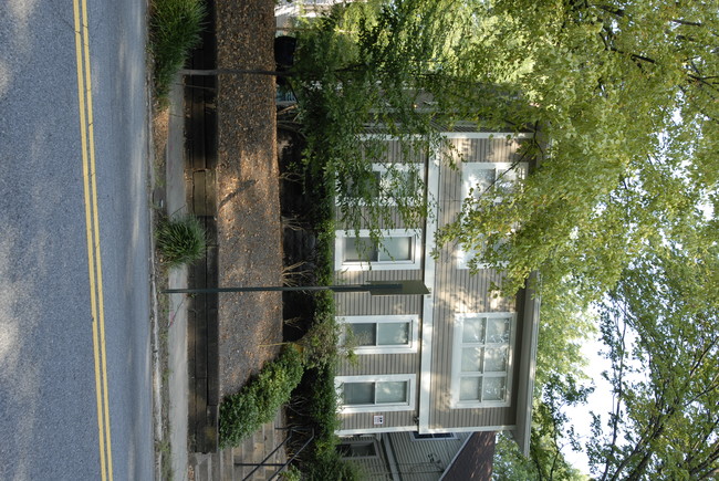 838 Monroe Dr NE in Atlanta, GA - Building Photo - Building Photo